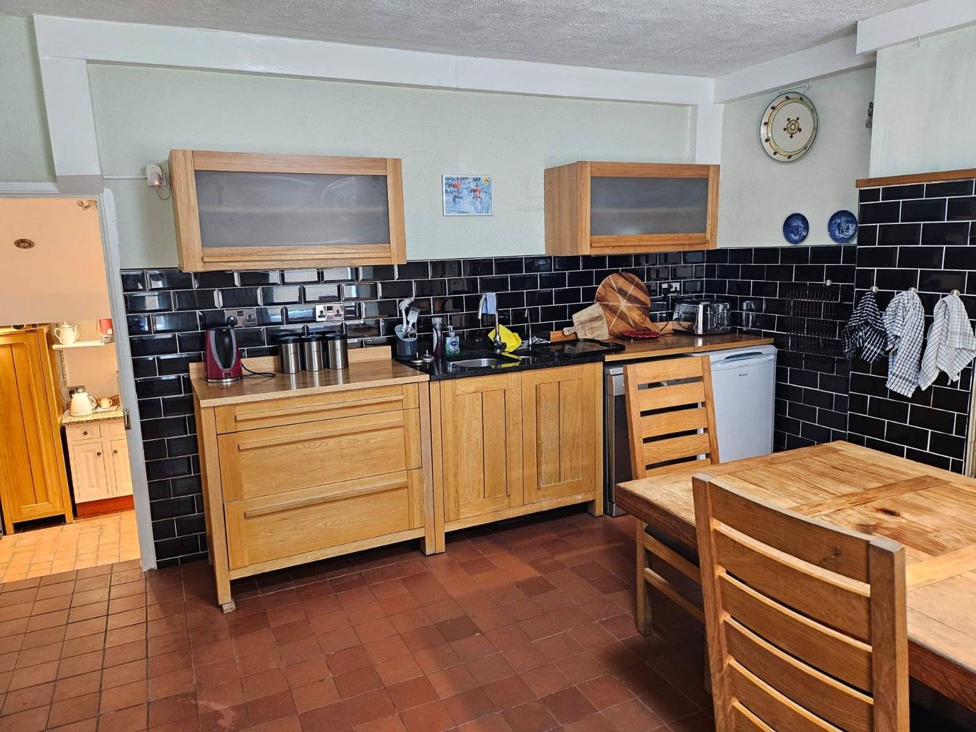 Kitchen with wooden units